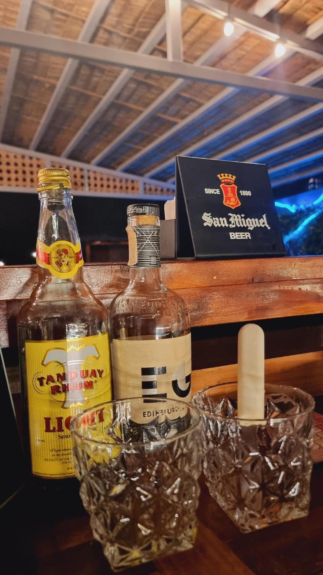 Jush Native And Glamping Hotell Dauis Eksteriør bilde