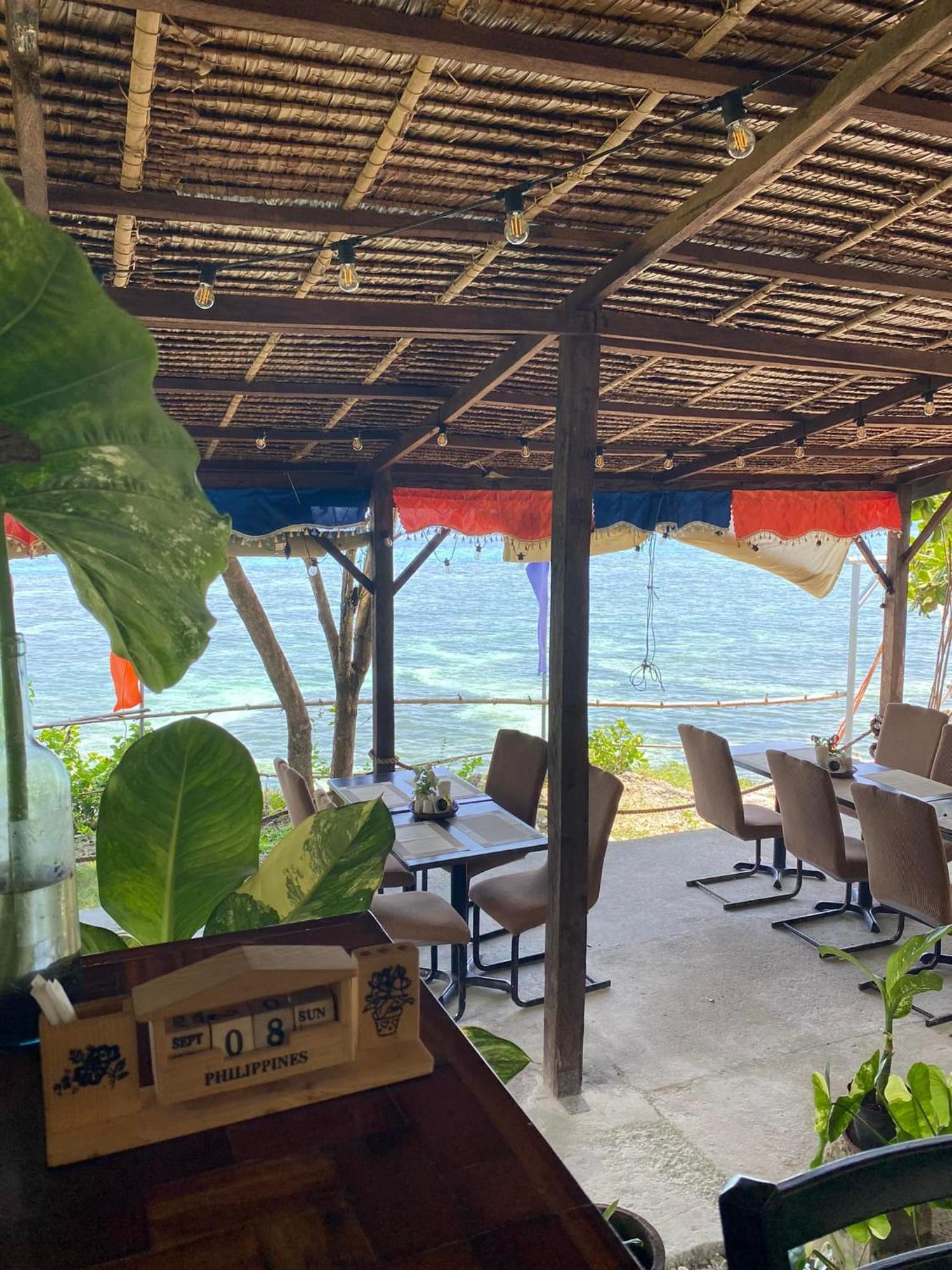 Jush Native And Glamping Hotell Dauis Eksteriør bilde