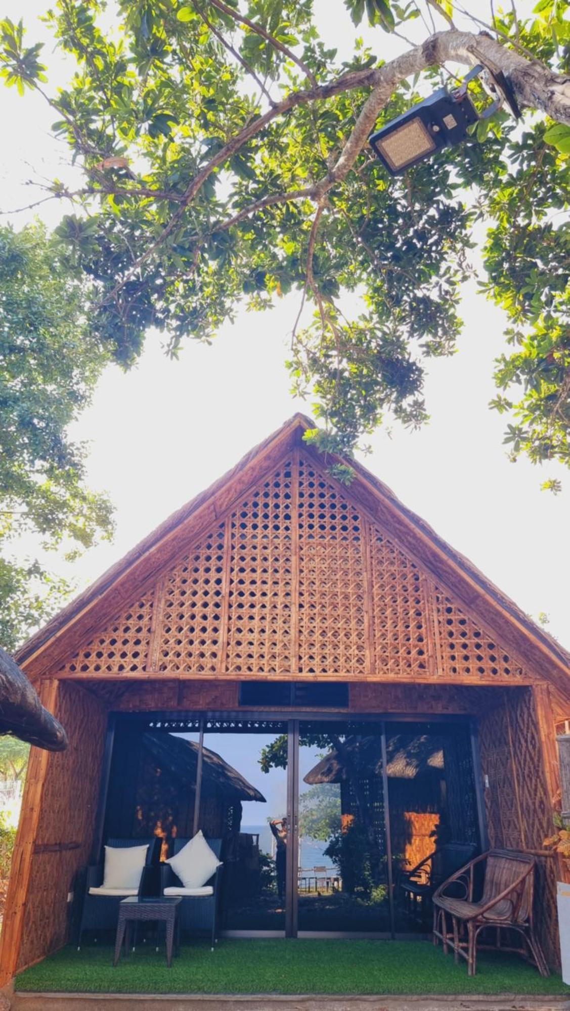 Jush Native And Glamping Hotell Dauis Eksteriør bilde